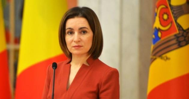 Майя Санду займає перше місце на виборах президента в Молдові.