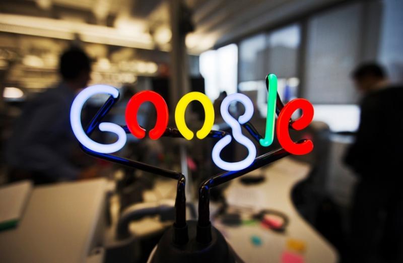 Російський суд ухвалив рішення про стягнення з Google астрономічної суми в 2 ундетиліони рублів, повідомляють джерела в медіа.