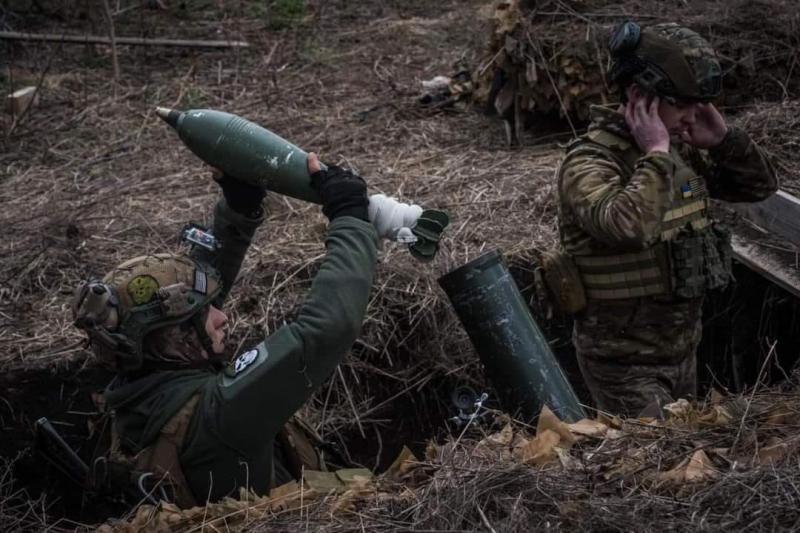 Російська Федерація інтенсивно атакує українські військові позиції на дев'яти напрямках: ситуація станом на 2 вересня.