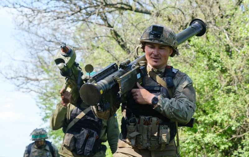 Росія продовжує здійснювати напади в районах Покровського та Курахового, де тривають активні бойові дії, повідомляє Генеральний штаб.